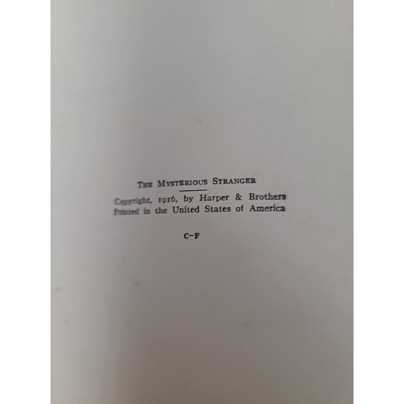 Antique Collectible - The Mysterious Stranger by Mark Twain - Printed in 1916 - Picture 6 of 8